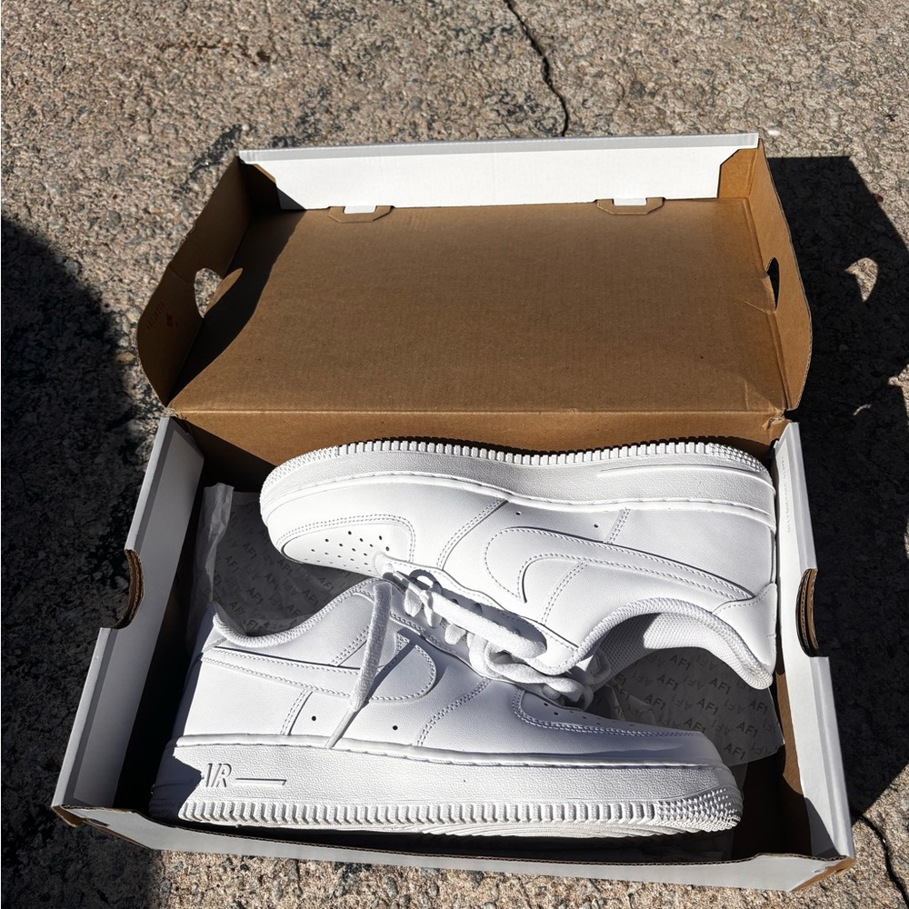 Nike Air Force 1